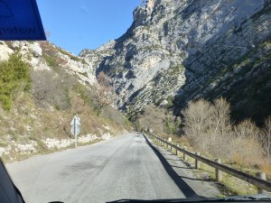 Drive along Gorges de Verdon
