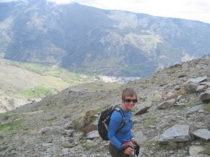 Tremelez far distance below