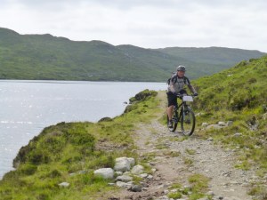 Path along Loch Lacasdail