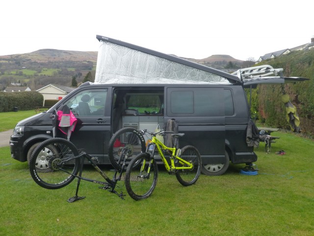 0C02E233-589E-4753-AF50-DFFBE686B5EB